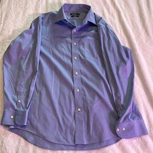 Mira no dress shirt